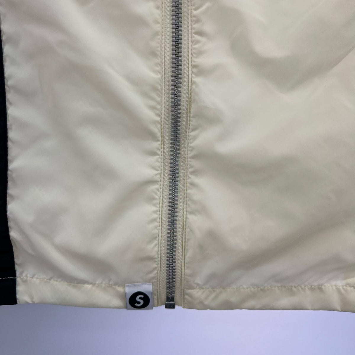 ブルゾン Racing Jacket/M/IVR M