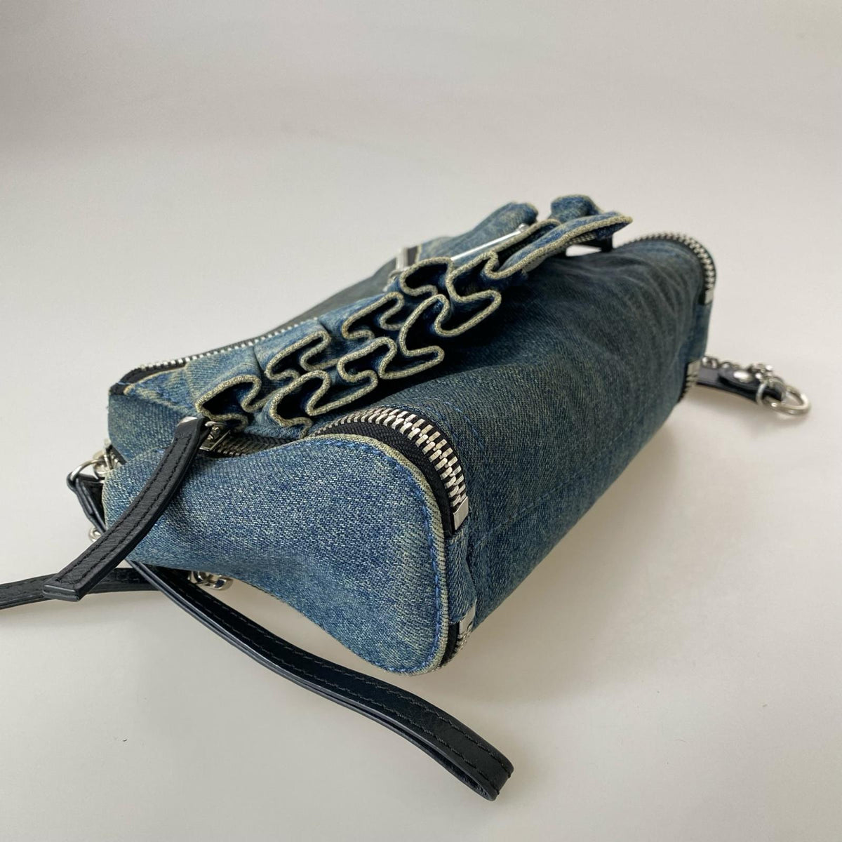 ショルダーバッグ デニムZIPショルダーバッグ ブルー