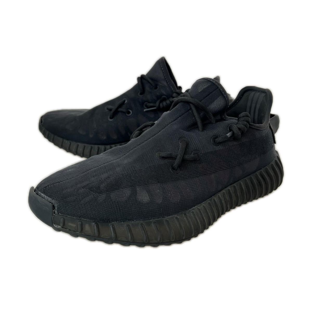 シューズ Yeezy Boost 350V2 モノシンダー ブラック