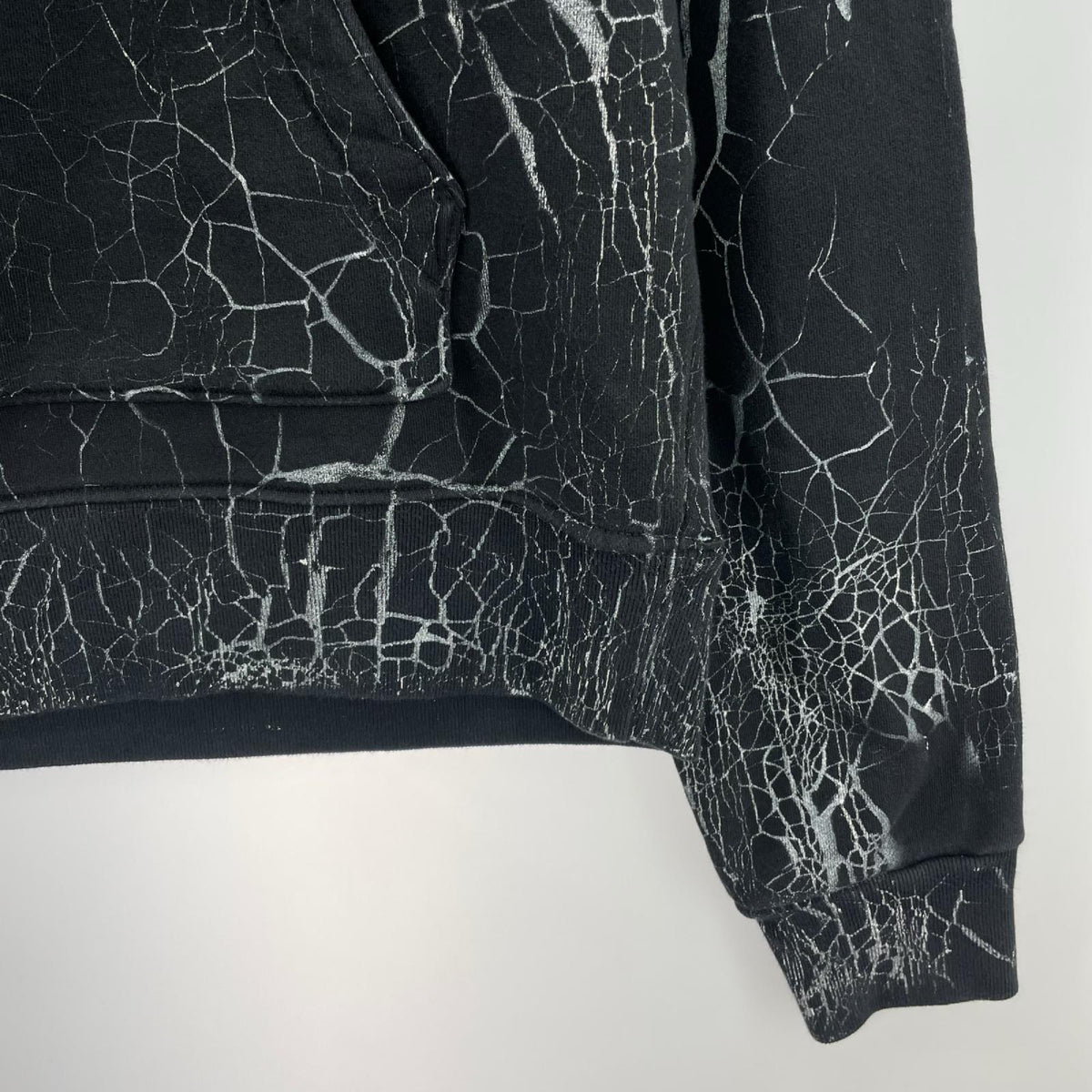 パーカー AMIRI CRACKED DYE CORE LOGO HOODIE XS ブラック