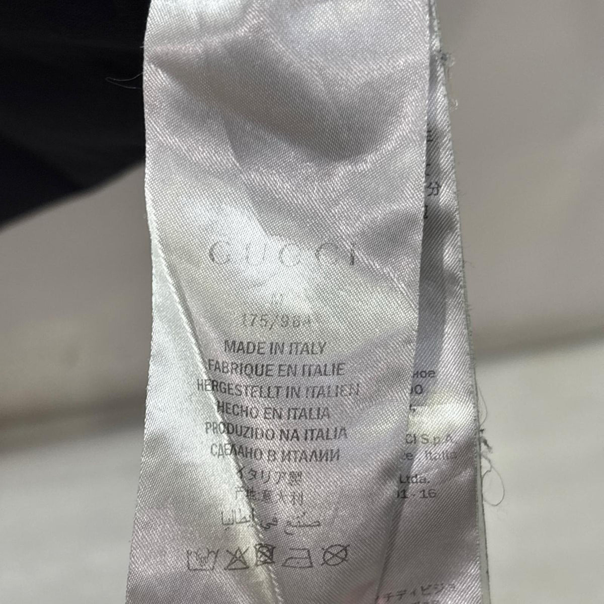 GUCCI ブレードロゴプリントTシャツ 黒 (M) M