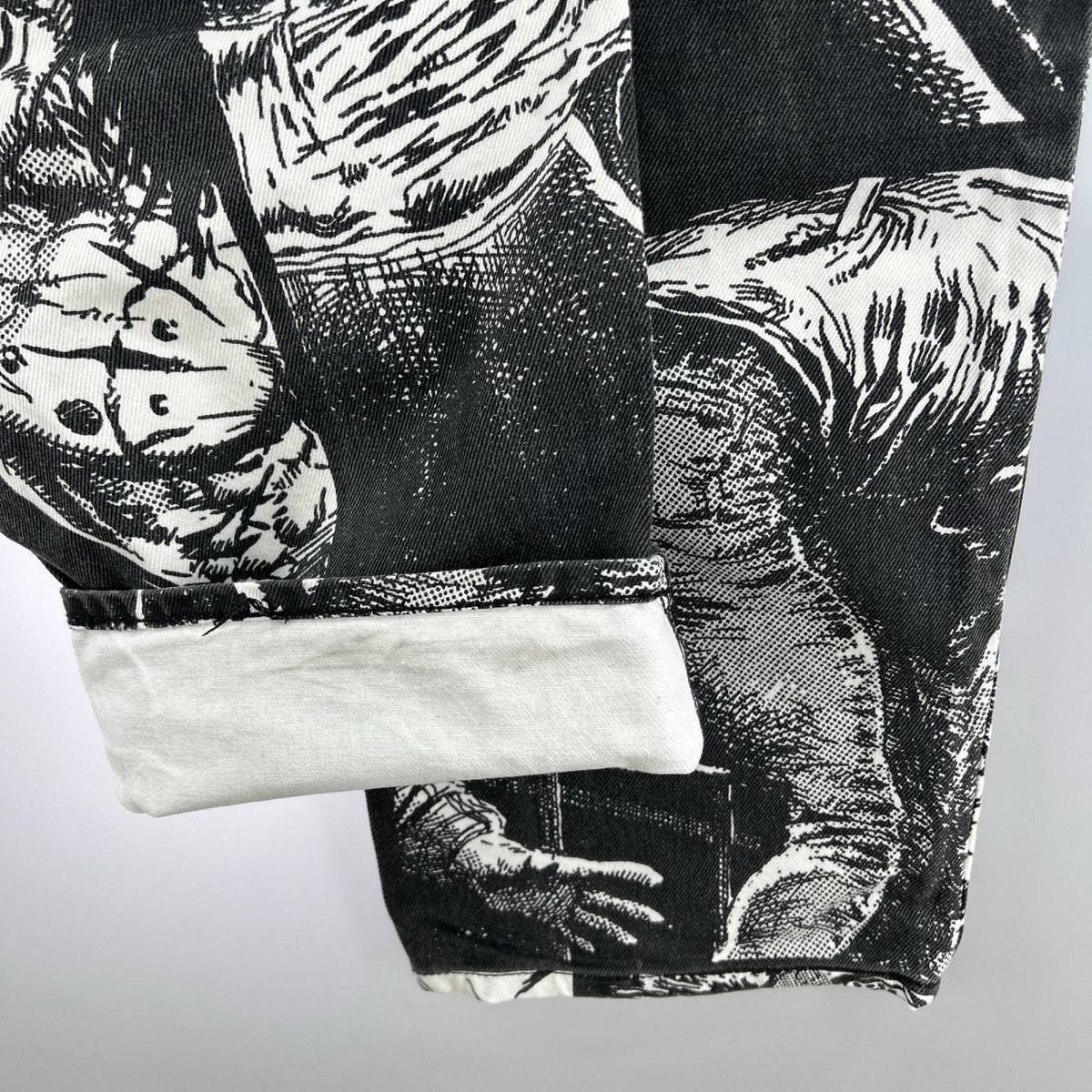 デニムパンツ xThe Crow Regular Jean 34