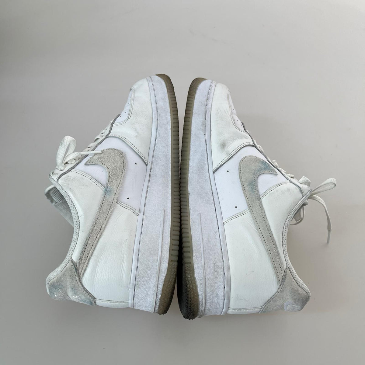 スニーカー AIR FORCE 1 '07 LV8 白 (27.5) 27.5cm (US9 1/2 UK9 EU45) ホワイト