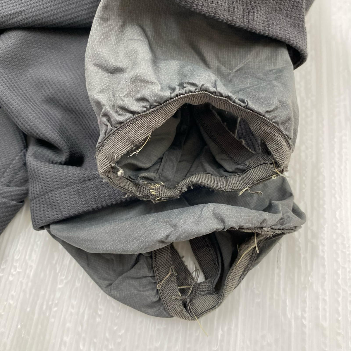 パーカー DUAL-SHADE JACKET グレー グレー