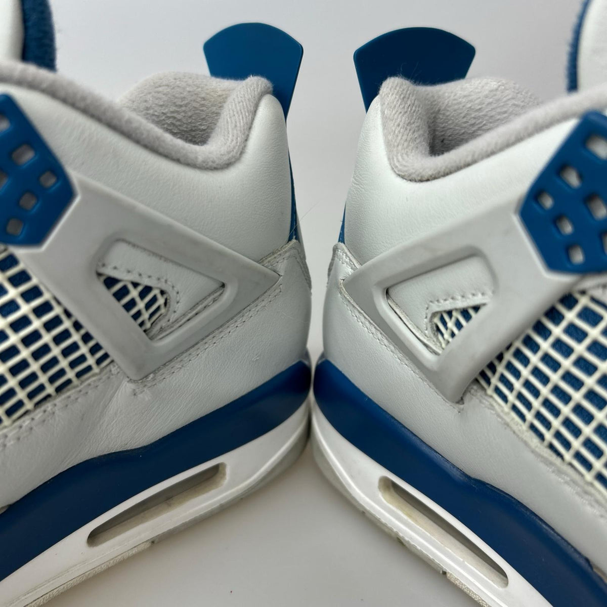 スニーカー AIR JORDAN 4 RETRO "MILITARY BLUE 27.5cm (US9 1/2 UK9 EU45)