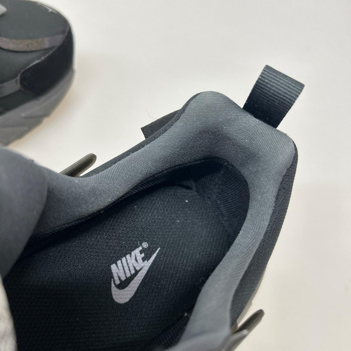 スニーカー WMNS V2K Run GORE-TEX 28cm ブラック 28cm (US10 UK9 1/2 EU46) ブラック