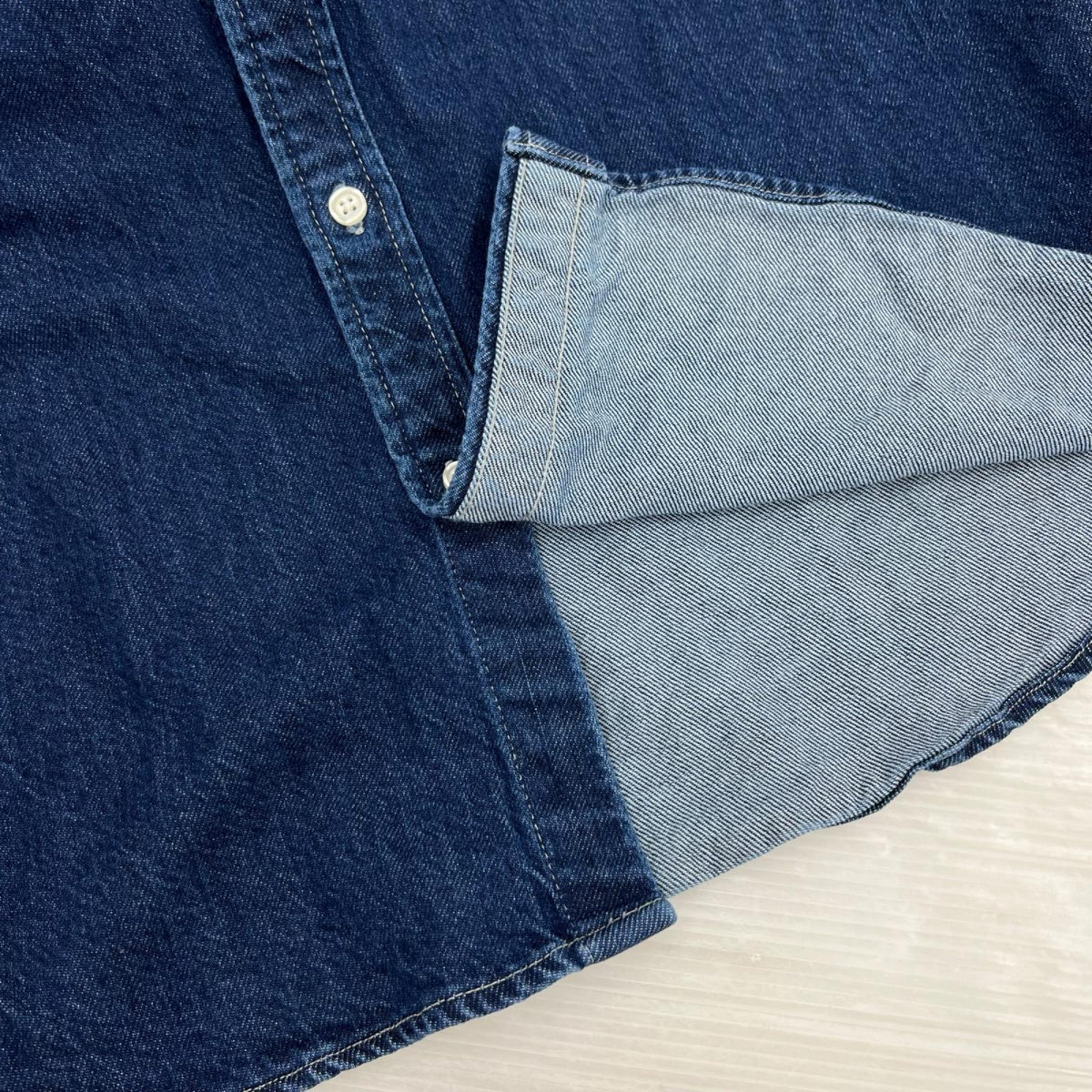 長袖シャツ Small Box Denim Shirt ネイビー