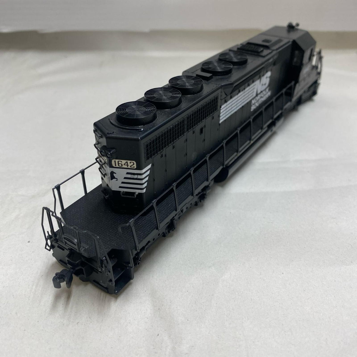 KATOEMD SD40-2 1642Norfolk Southern 鉄道模型車両