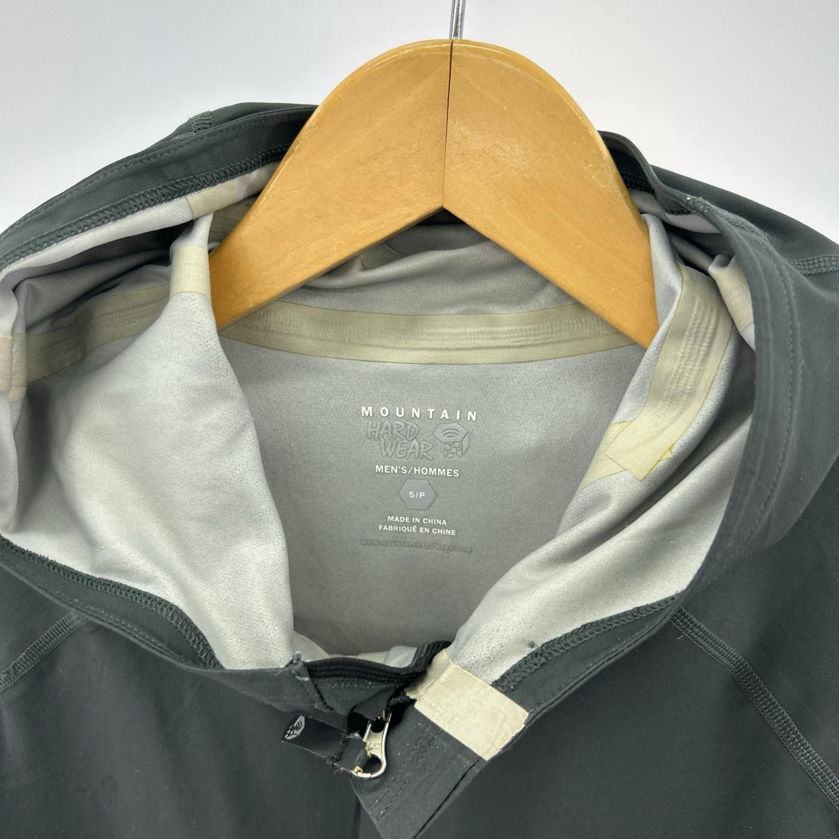 マウンテンパーカー Effusion Hooded Jacket グレー (S) S グレー