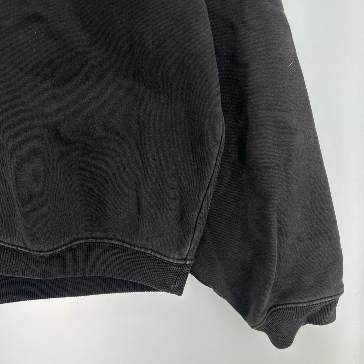 スウェット STUSSY VARSITY OVERSIZED CREW 茶 (M) M ブラック