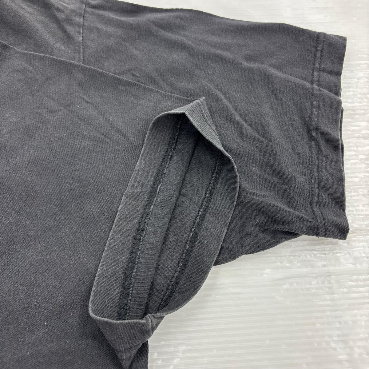 半袖Tシャツ 00S Misfts 4連スカルロゴ 黒 (L) L ブラック