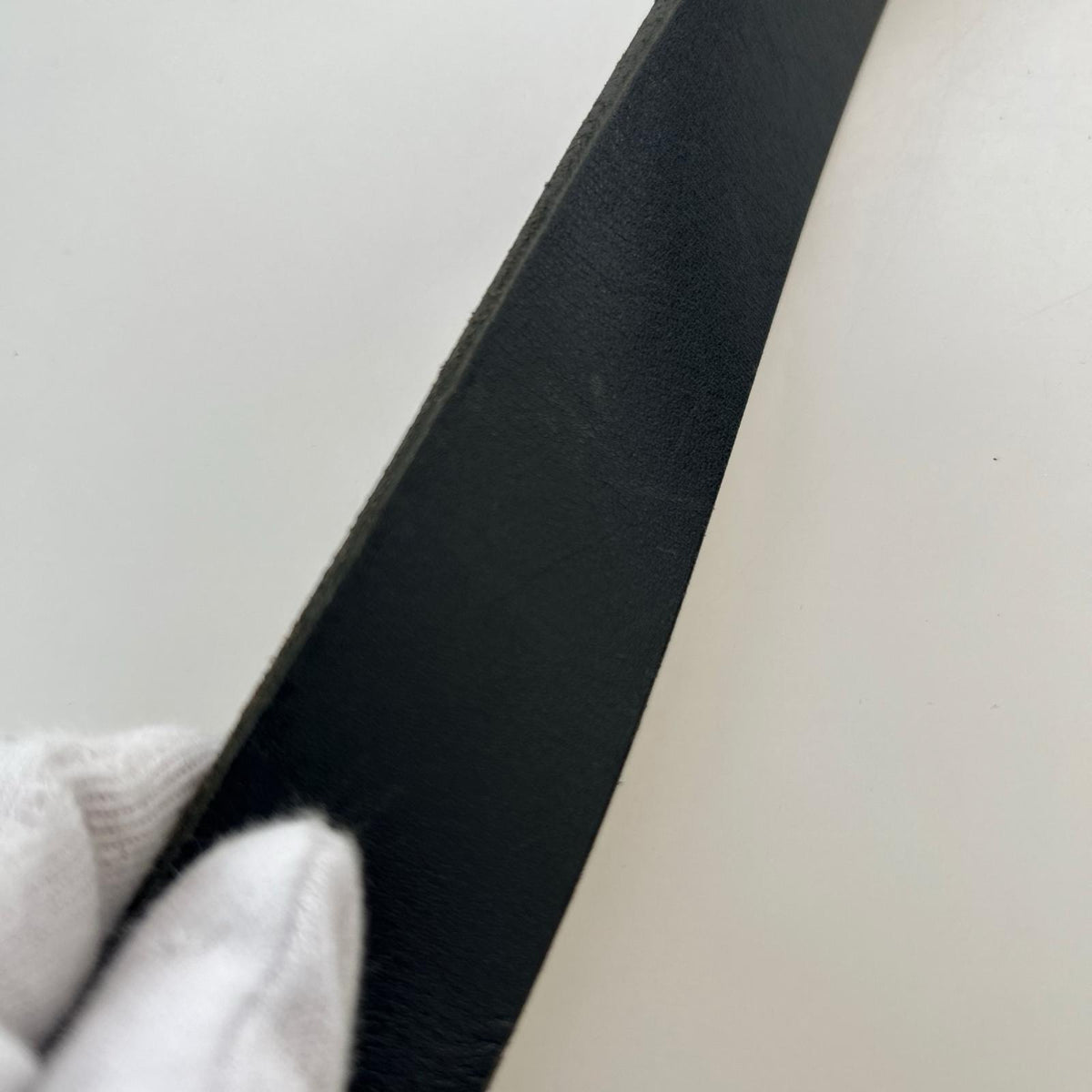 その他アクセサリー sot レザーベルト ブラスバックル ブラック