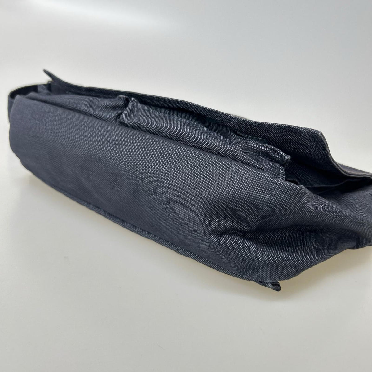 ショルダーバッグ SMOKY ネイビー