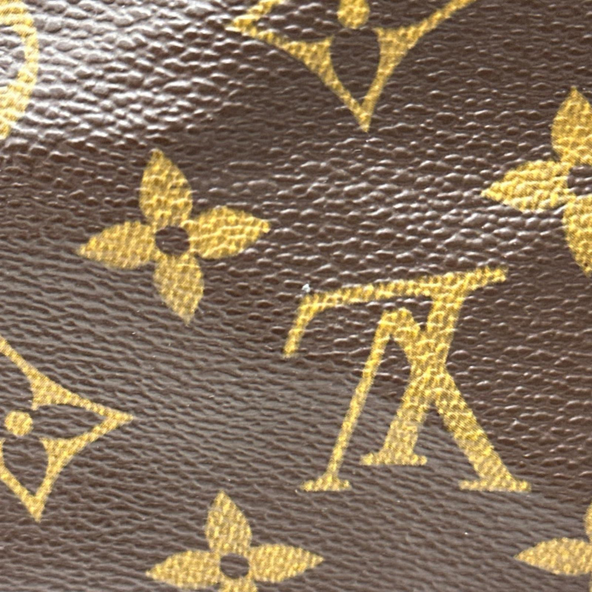 LV キーポル バンドリエール 60