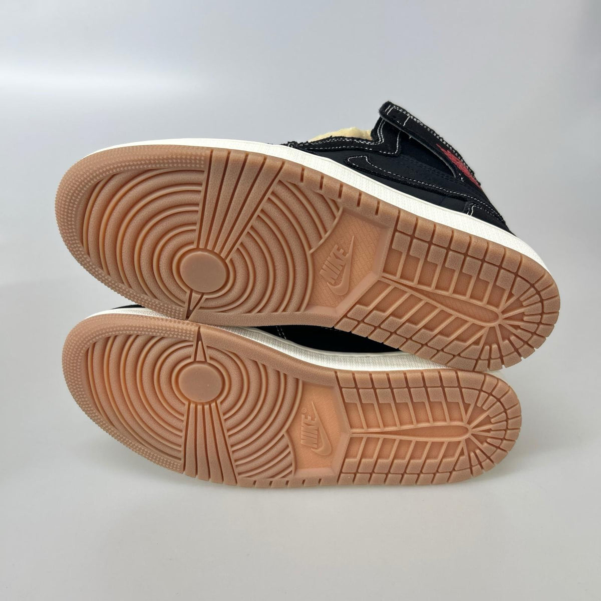 スニーカー NIKE Air Jordan 1 High OG Flight Cl II9811-001 黒 (25.0) 25cm (US7 UK6 1/2 EU40) ブラック