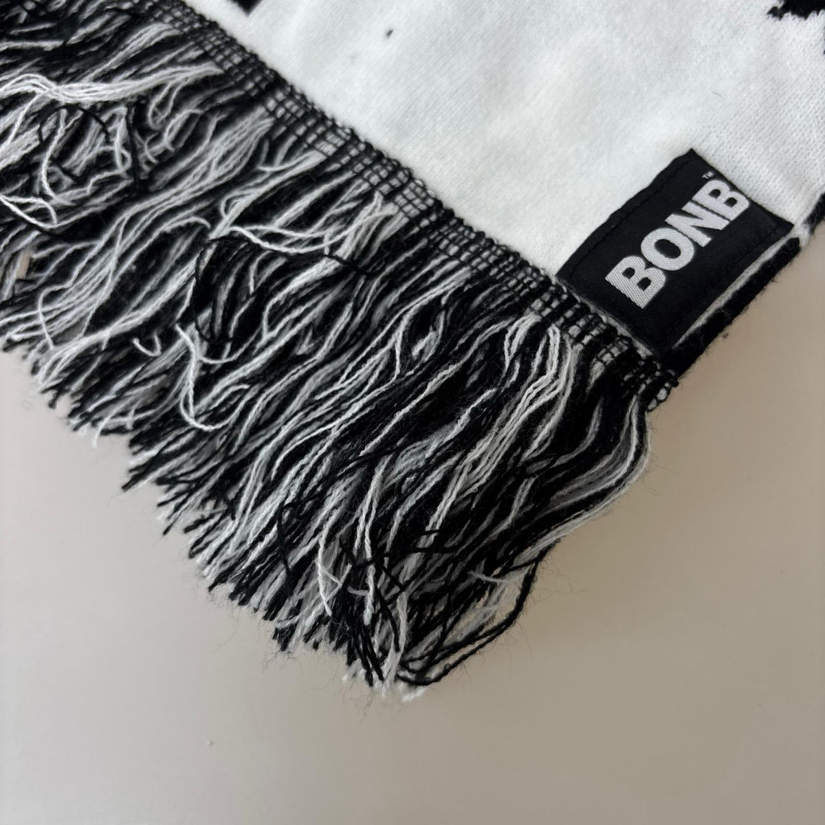 その他アクセサリー BONB グラフィック レンガ柄 マフラー 白黒