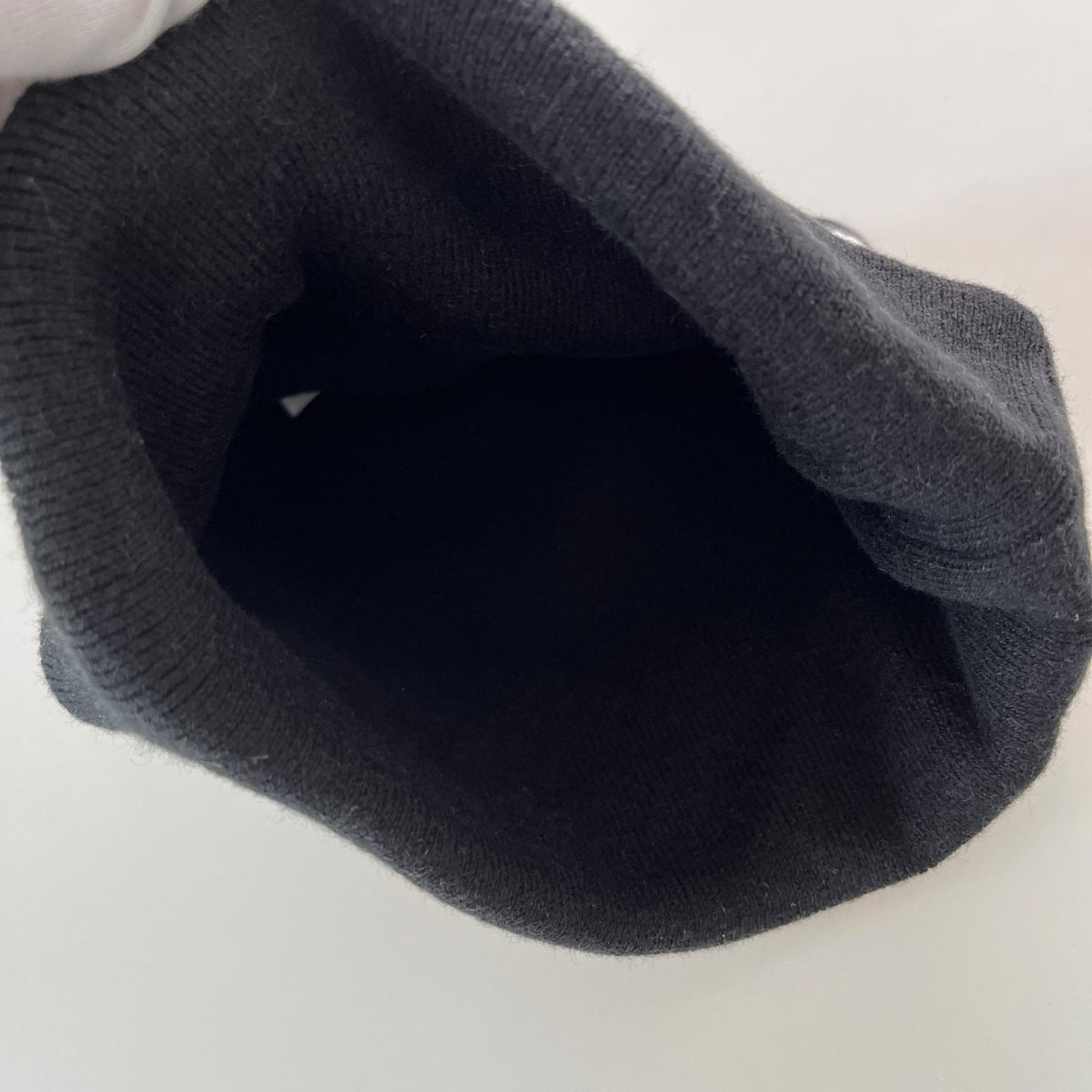 ニットキャップ Big Logo Beanie ブラック
