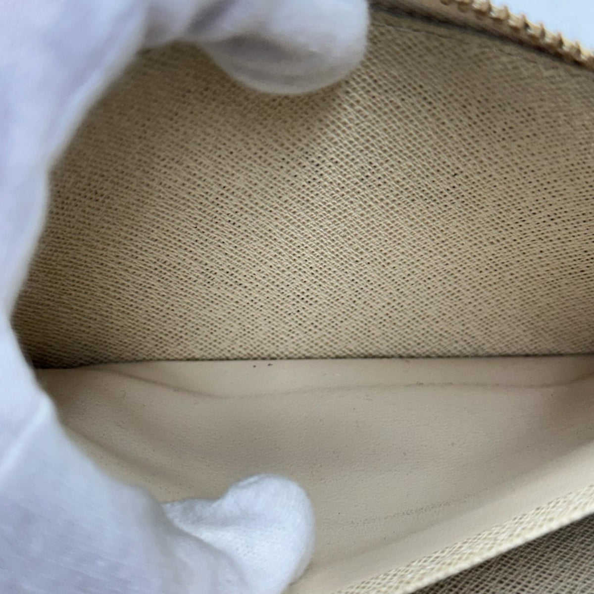 LV ダミエ アズール ジッピーウォレット