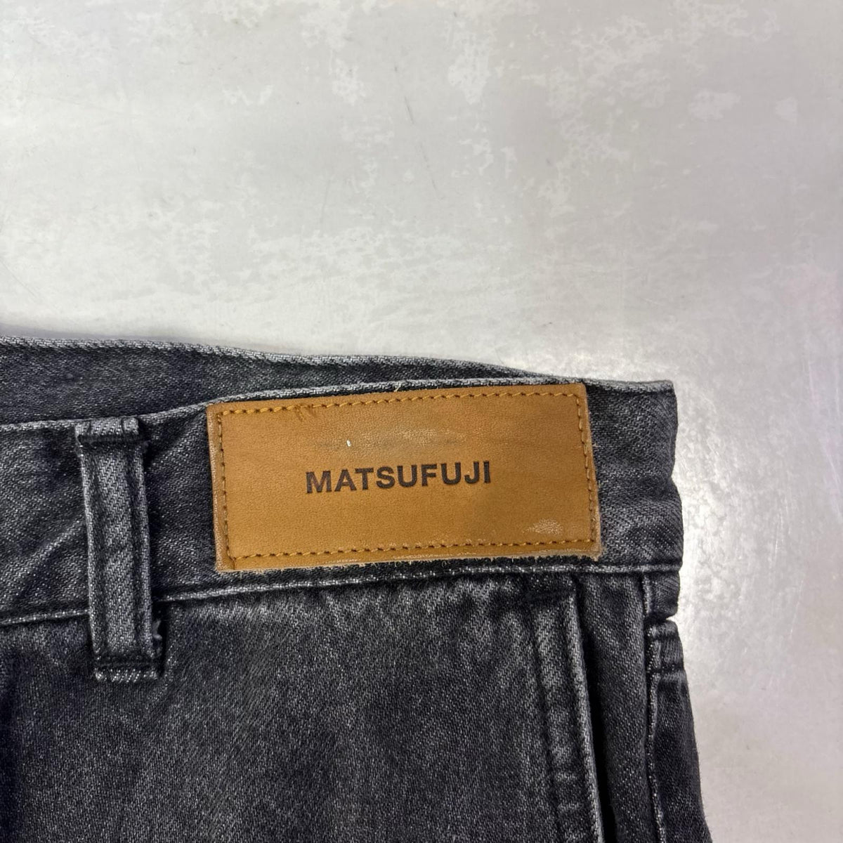 デニムパンツ Regular Boot Cut Fade Denim Trousers 2 グレー