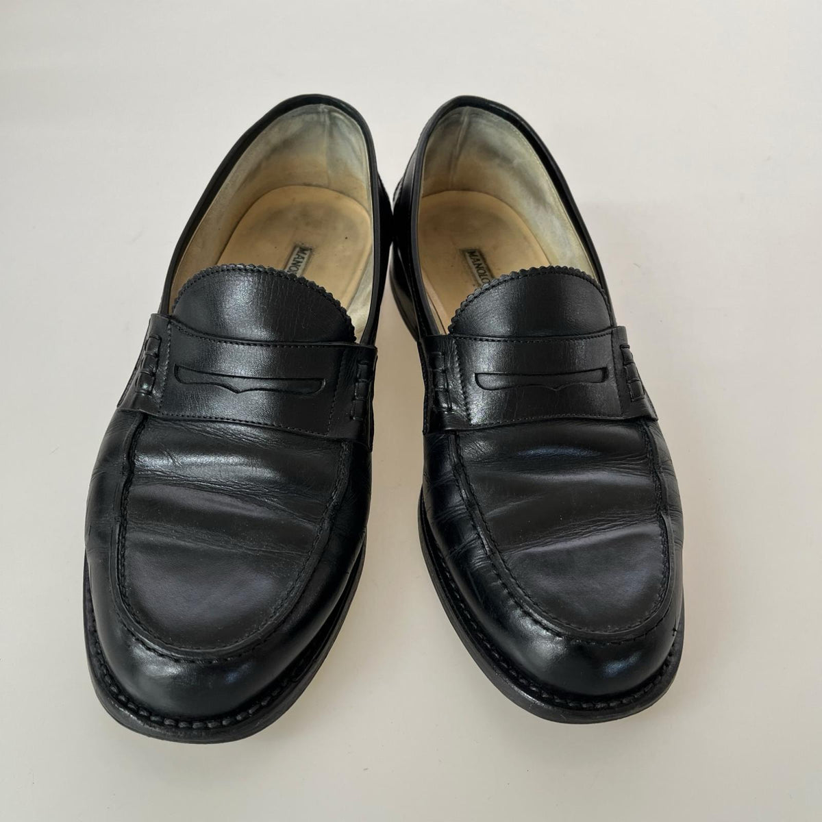 シューズ MANOLO コインローファー 黒 (26.5cm) ブラック