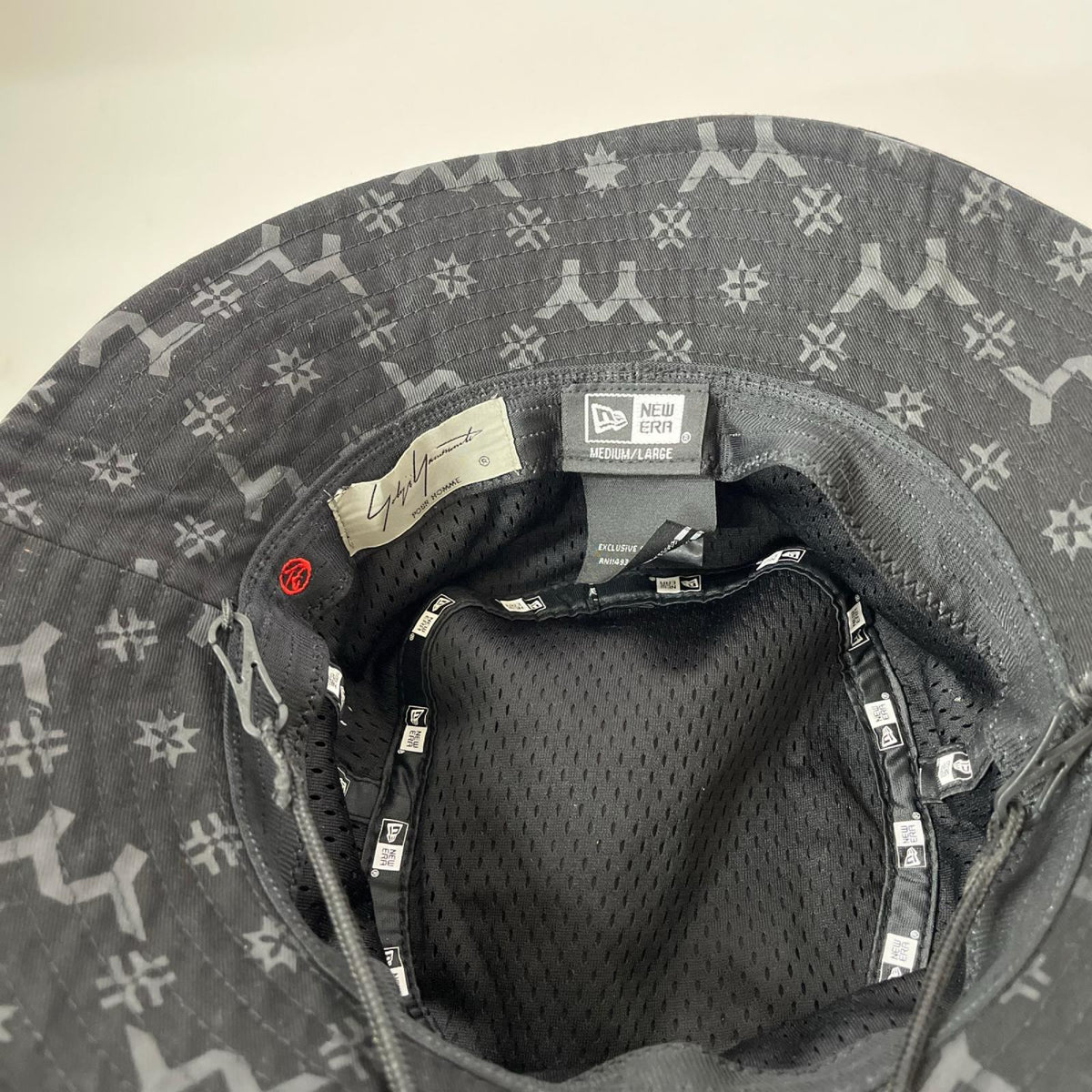 ハット × Yohji Yamamoto 総柄 黒 (M/L) ブラック