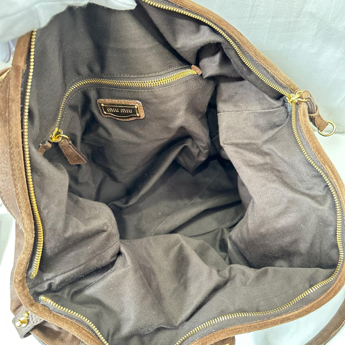 MIUMIU スウェード バッグ