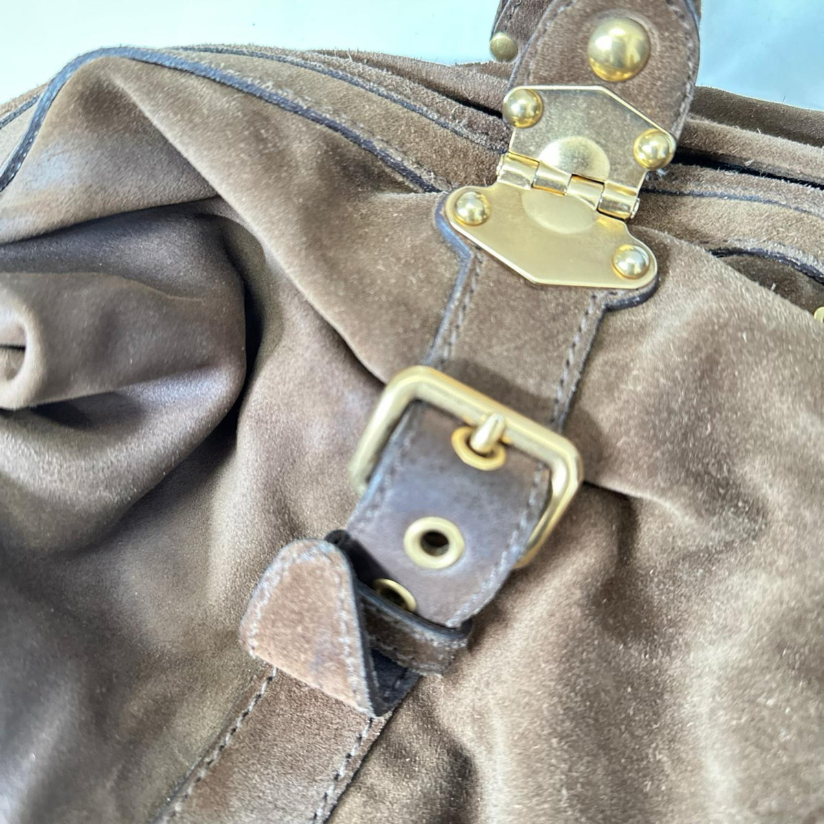 MIUMIU スウェード バッグ