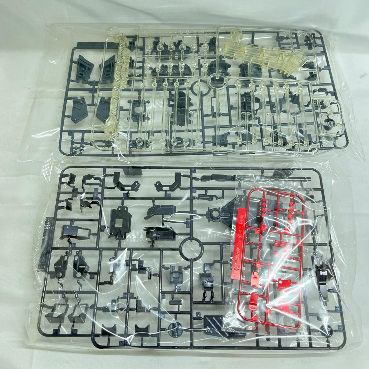MG RX-93 νガンダム Ver.Ka チタニウムフィニッシュ νガンダム BANDAI ガンプラ