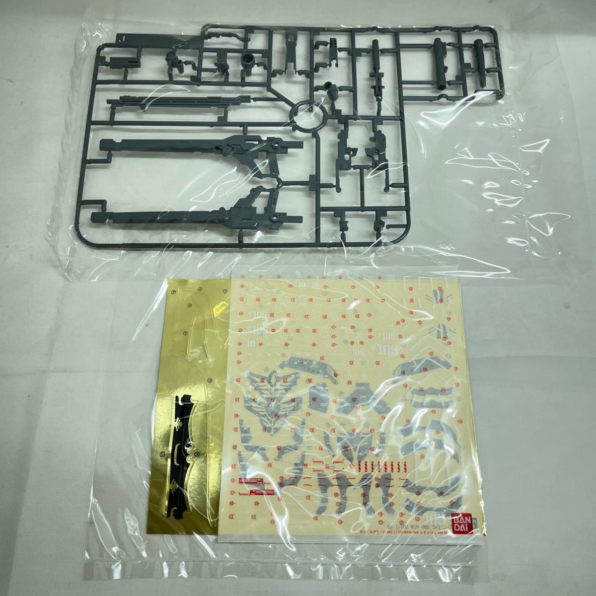 MSN-06S シナンジュ Ver.ka. チタニウムフィニッシュ ユニコーンガンダム BANDAI ガンプラ