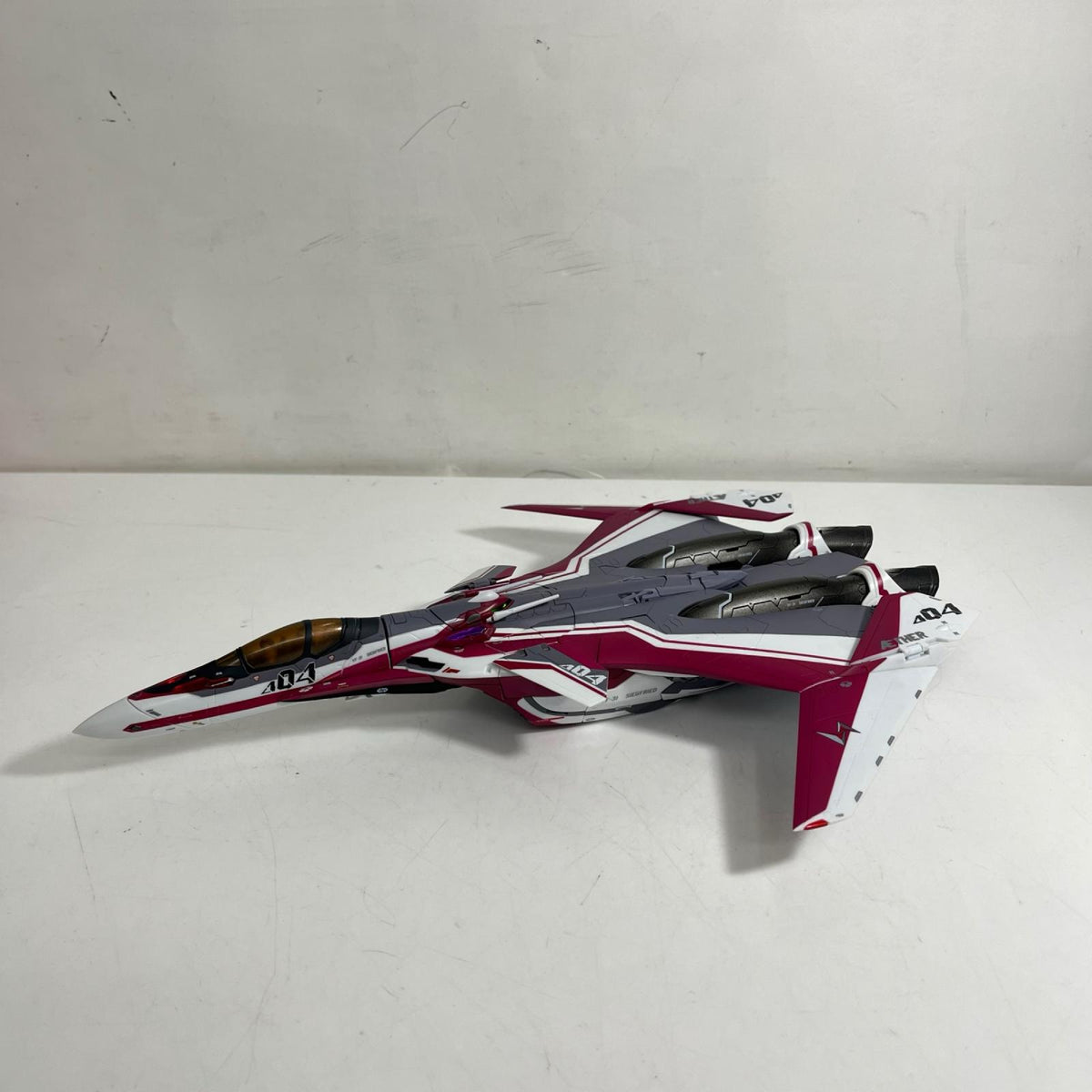 マクロス DX超合金 VF-31C ジークフリード(ミラージュ・ファリーナ マクロス 株式会社 BANDAI フィギュア/グッズ