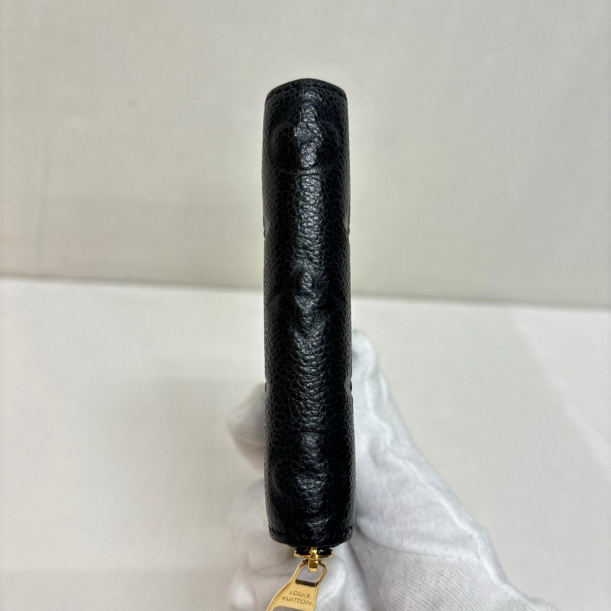 ジッピーコインパース モノグラムアンプラント M60574