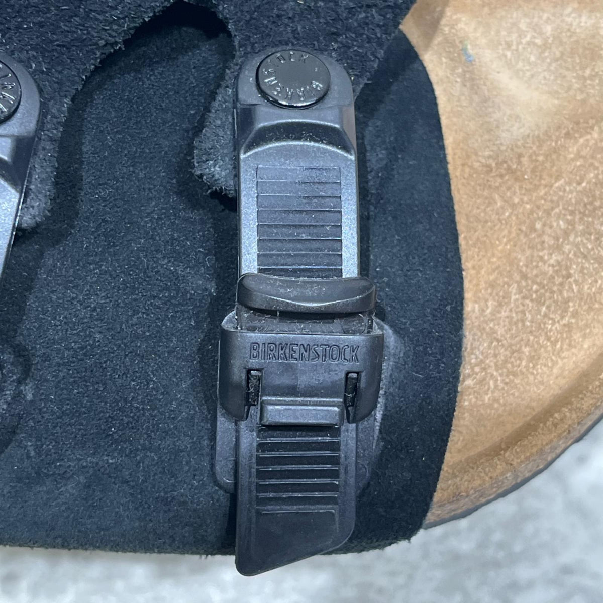 サンダル × Edition Zurich Tech 42