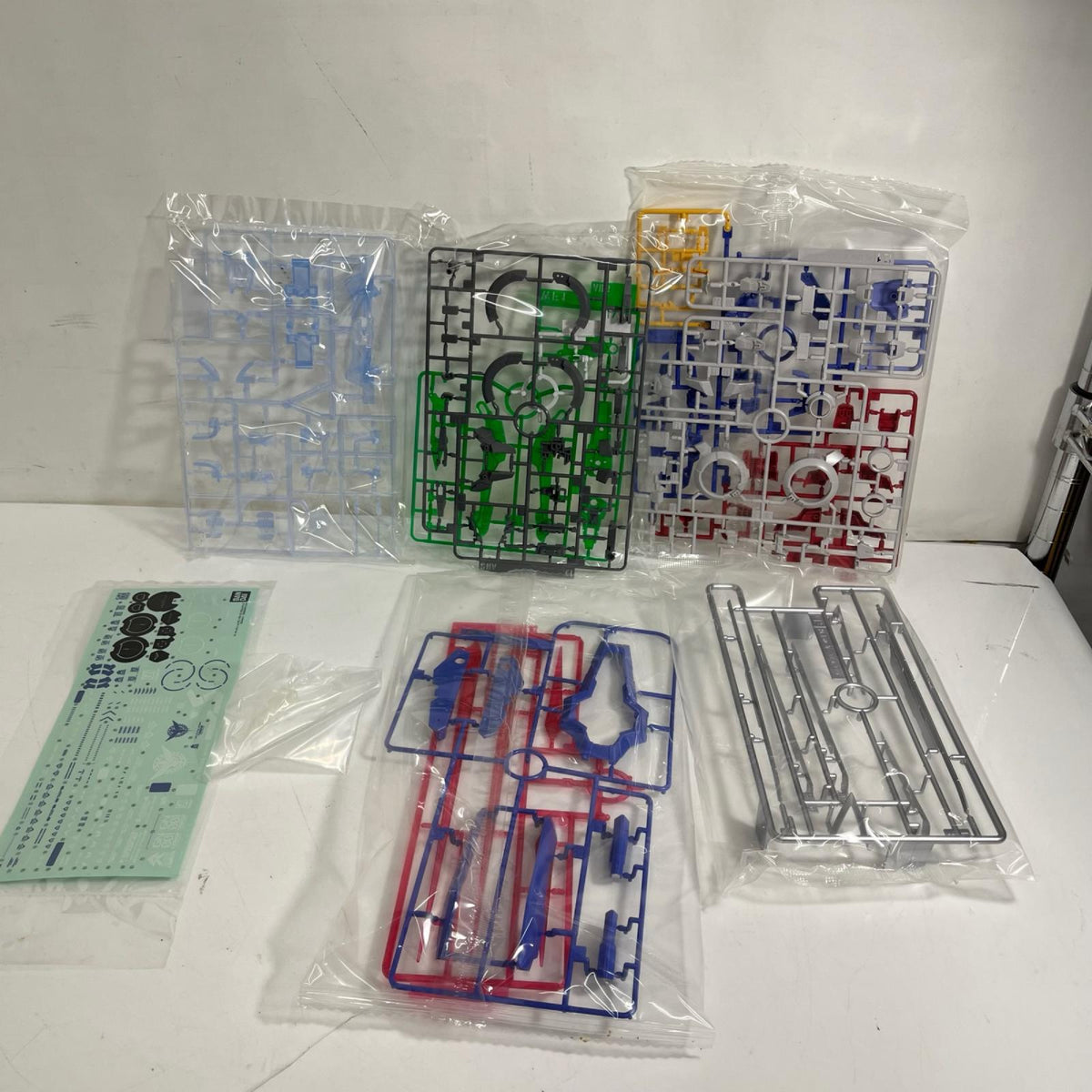 1/60 PG GN-001 ガンダムエクシア LIGHTING MODEL ガンダムエクシア バンダイ ガンプラ