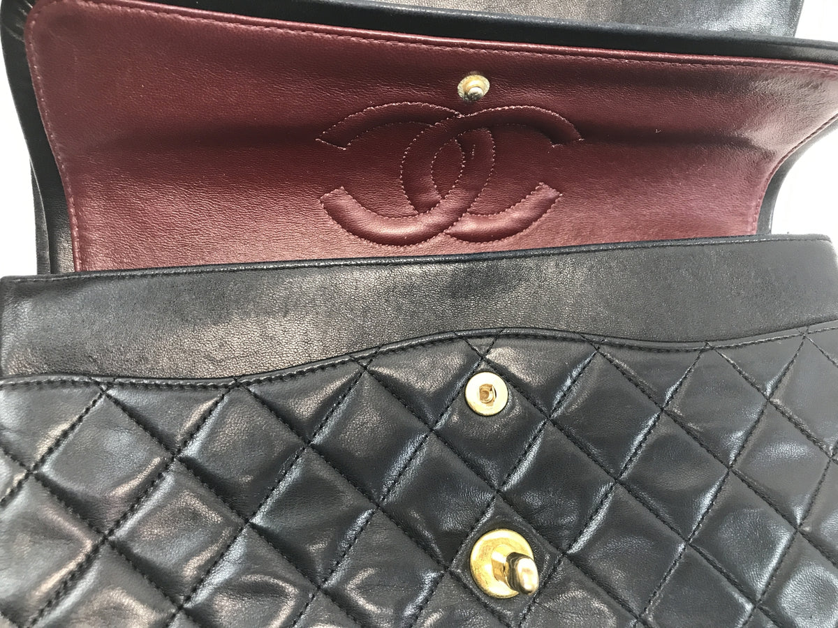 CHANEL マトラッセ25 Wフラップチェーン ラムスキン