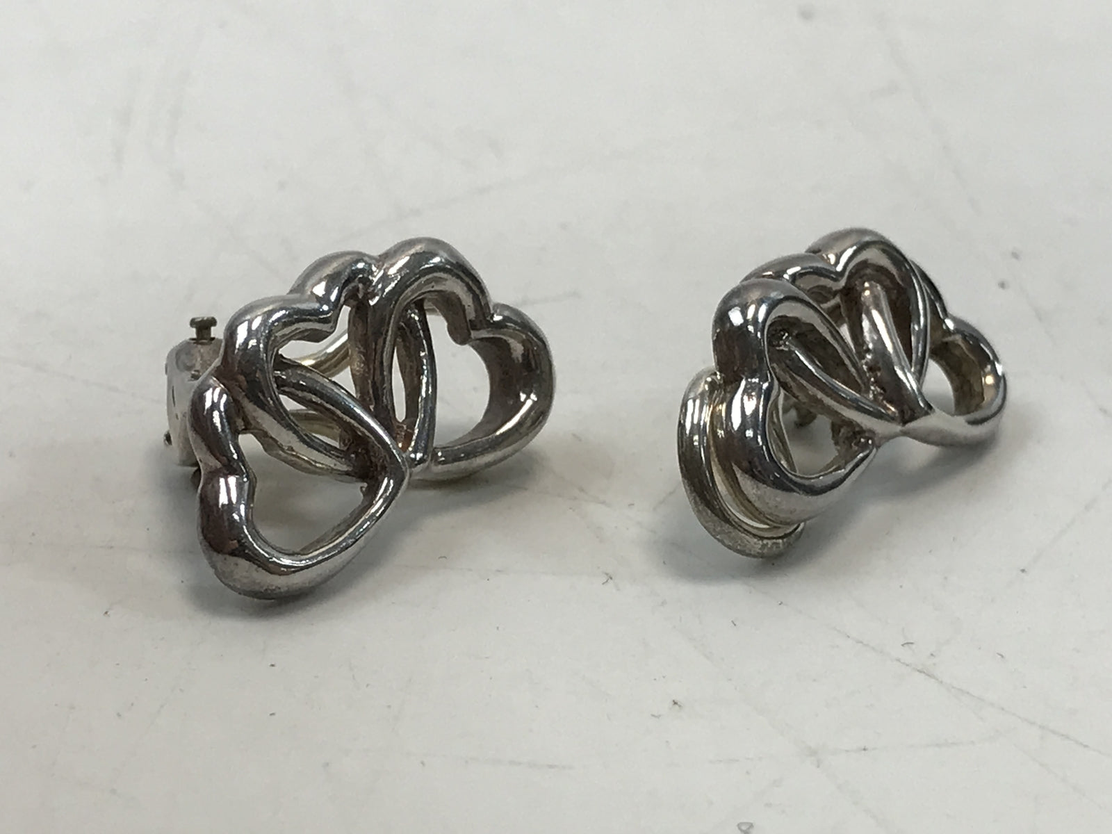Tiffany&Co. トリプルハート シルバー イヤリング