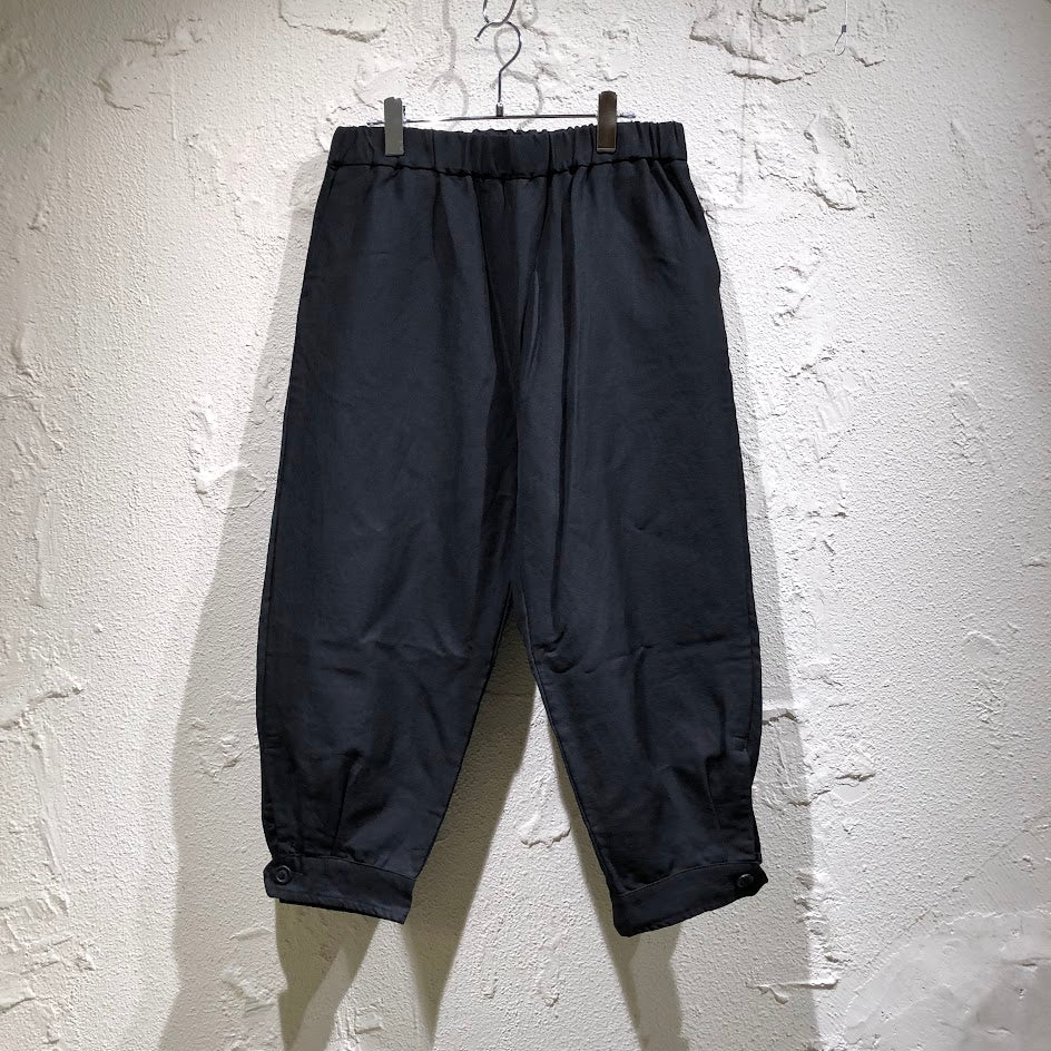 パンツ タックカーブパンツ