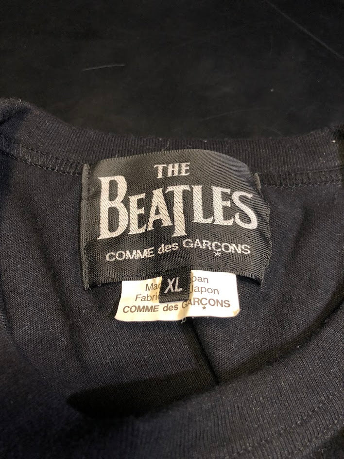 半袖Tシャツ THE BEATLES COMME des GARCONS TITLE Tシャツ LL ブラック