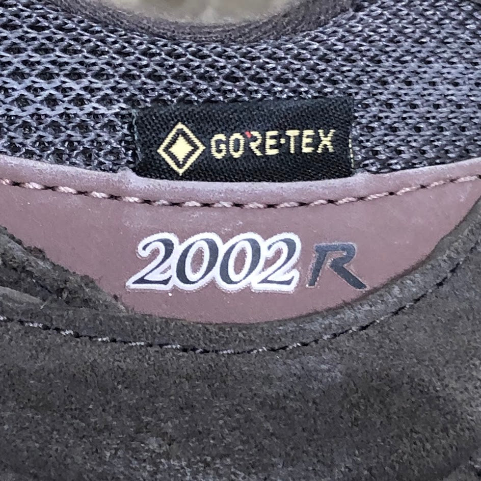 スニーカー M2002RXA MAGNET GRAY 28.0 28 グレー