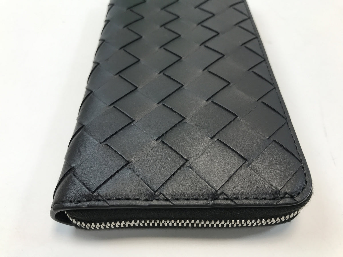 BOTTEGA VENETA イントレチャート ジップアラウンドウォレット ブラック