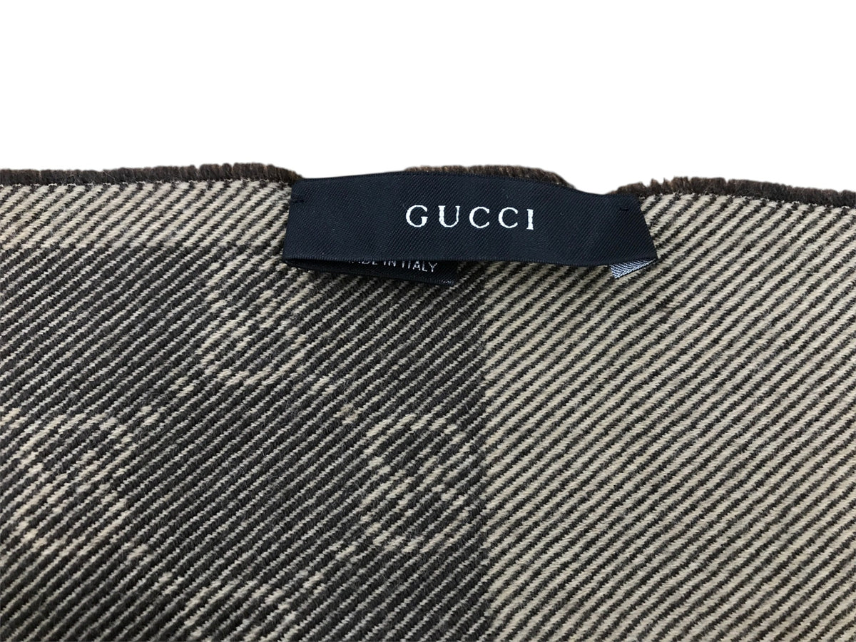 GUCCI マフラー