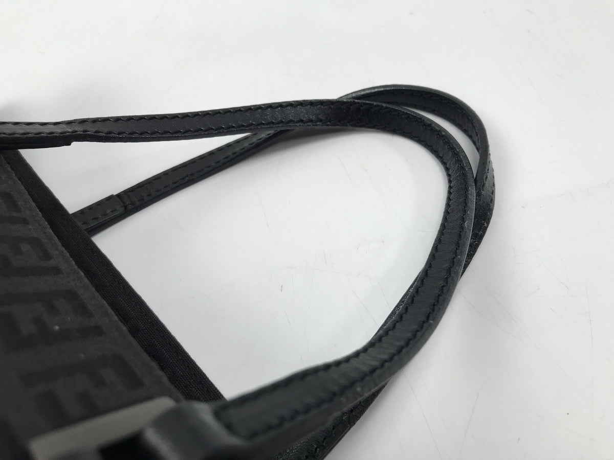 FENDI FF柄 ズッキーノ 黒 8BH133