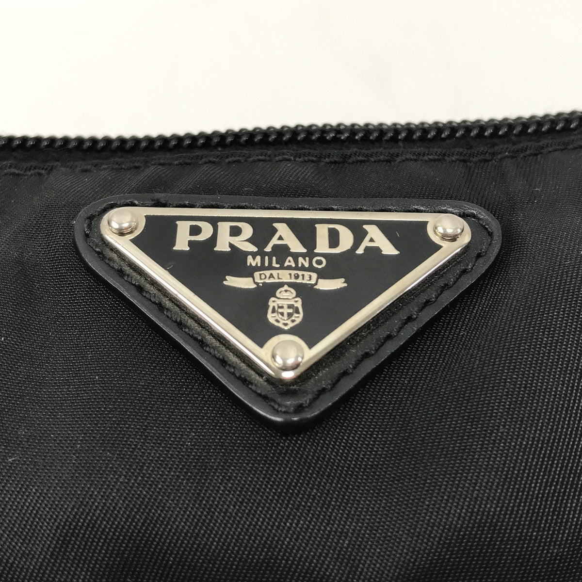 PRADA ボディバッグ ナイロン トライアングルロゴ