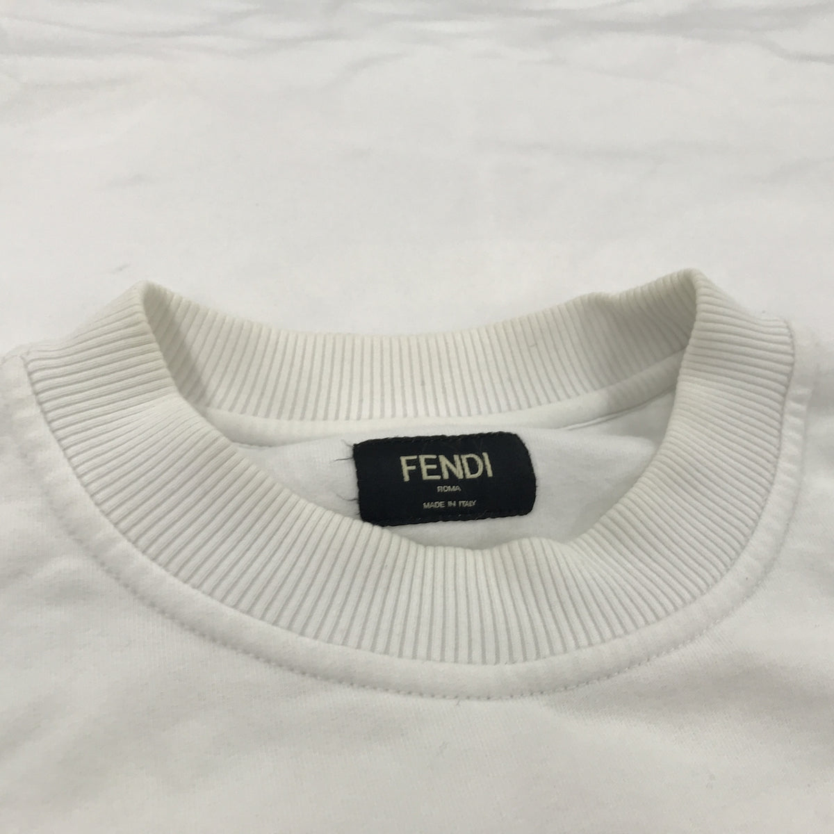 FENDI エンボス スウェット WH M