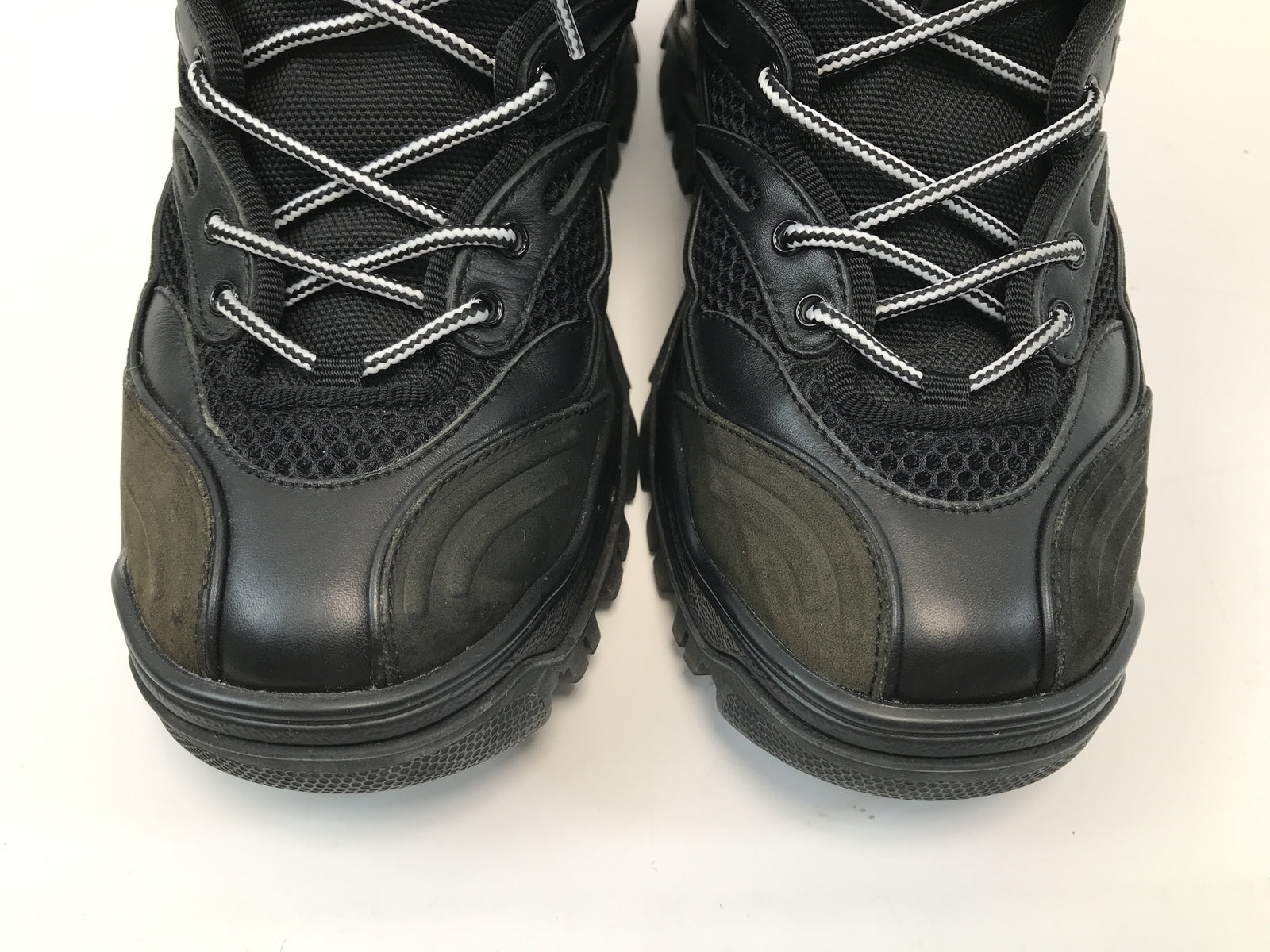 Contrast-Panel Lace-Up Boot BLK 26.0cm