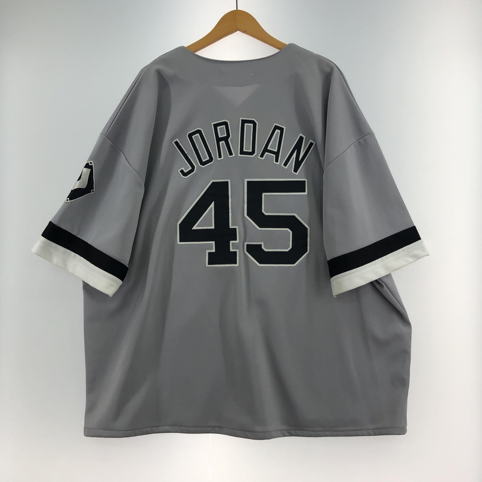 長袖シャツ mitchell&ness　ﾍﾞｰｽﾎﾞｰﾙｼｬﾂ ﾎﾜｲﾄｿｯｸｽ ﾏｲｹﾙｼﾞｮｰﾀﾞﾝ　4XL グレー