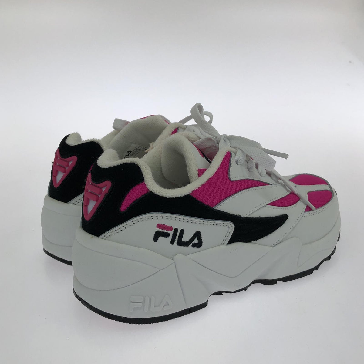 その他靴 FILA V94M LOW WMN（UK4）