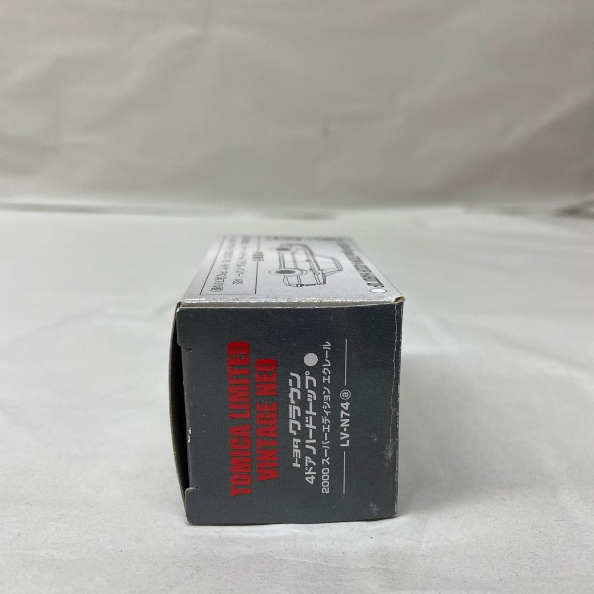 トミカLVNEO トヨタ クラウン ４ドア ハードトップ 2000SE トミカ