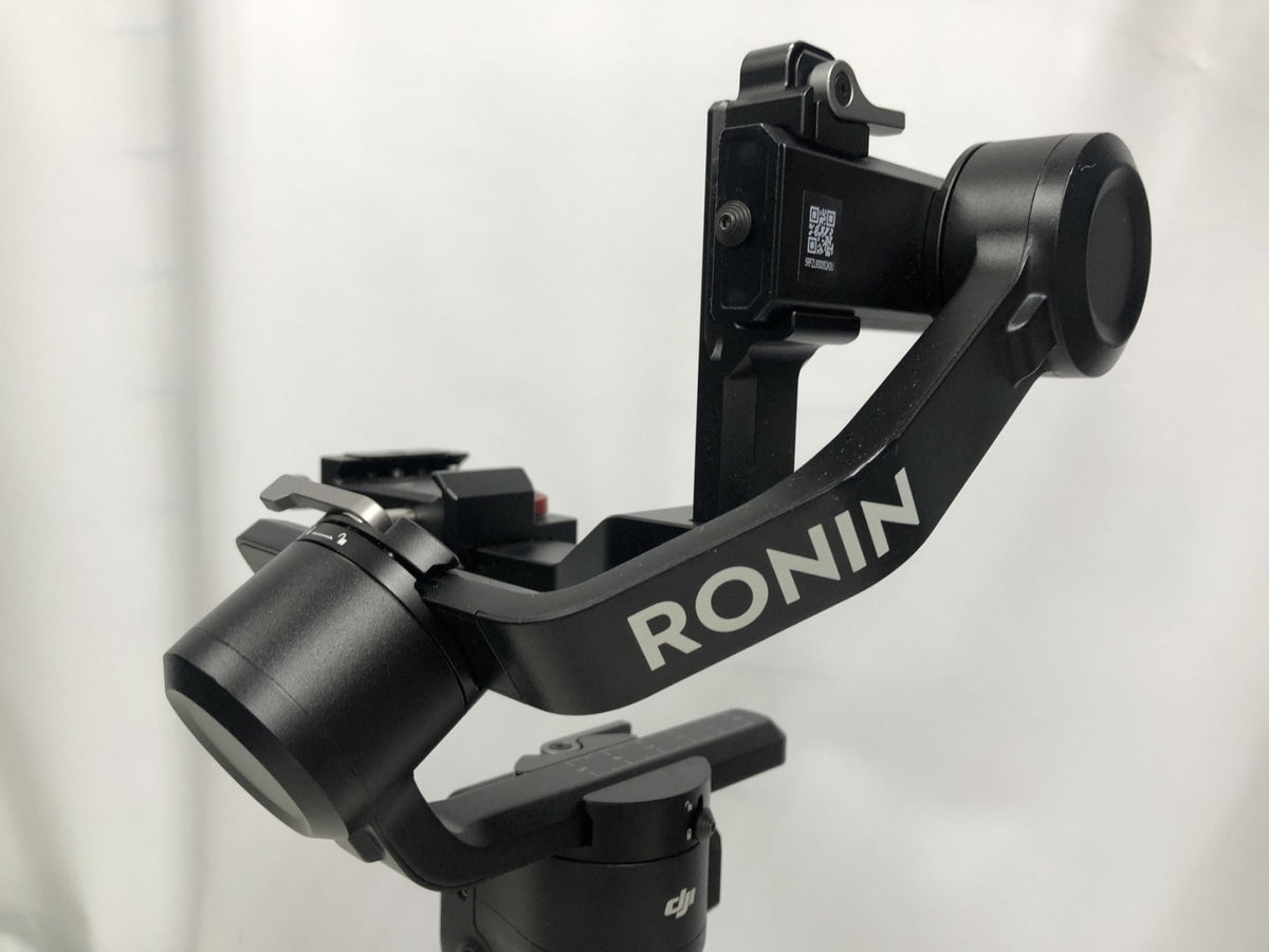 DJI RS3 MINI ｼﾞﾝﾊﾞﾙｽﾀﾋﾞﾗｲｻﾞｰ P-20M デジタルカメラ