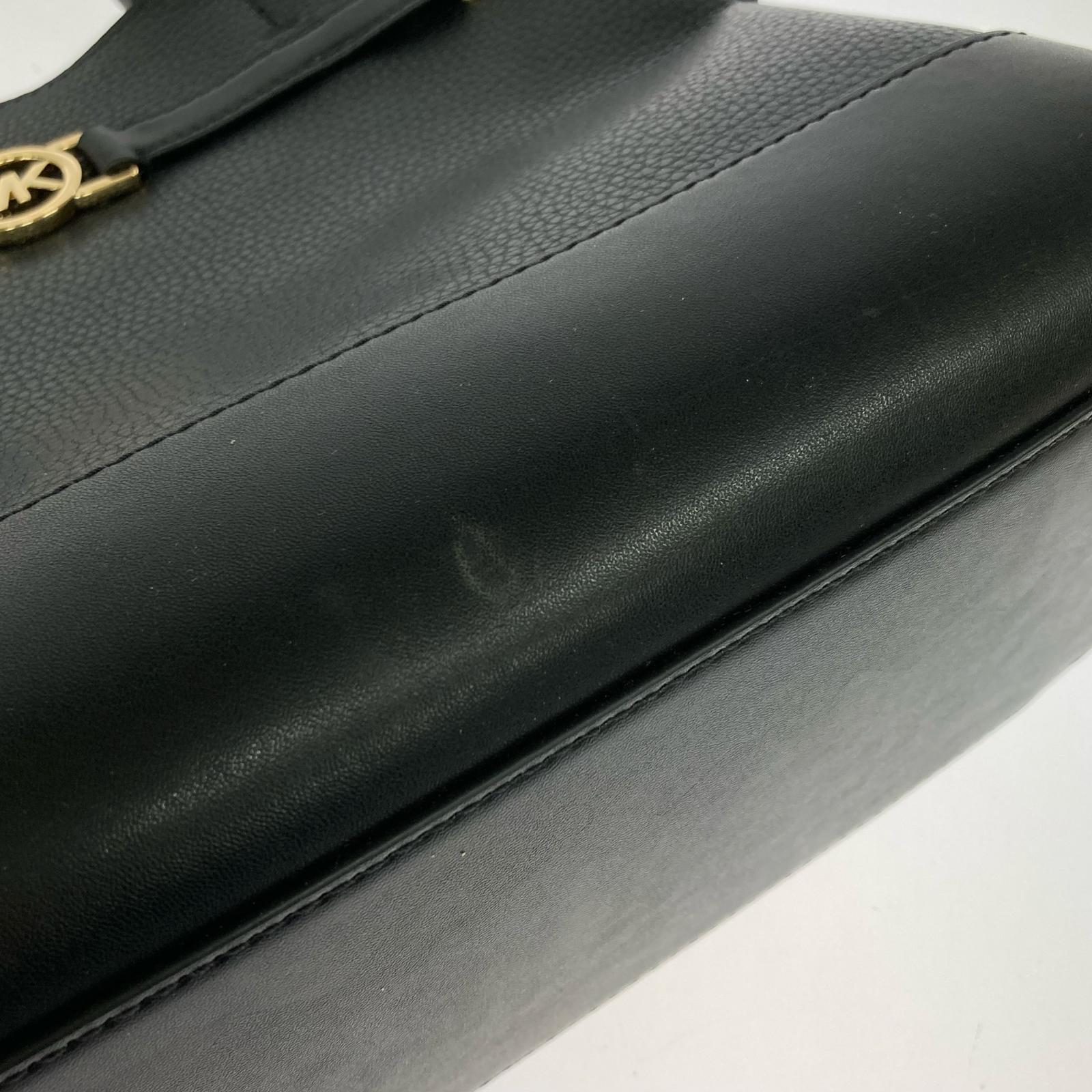 その他バッグ MICHAEL KORS センタージップ ベルテッド ブラック