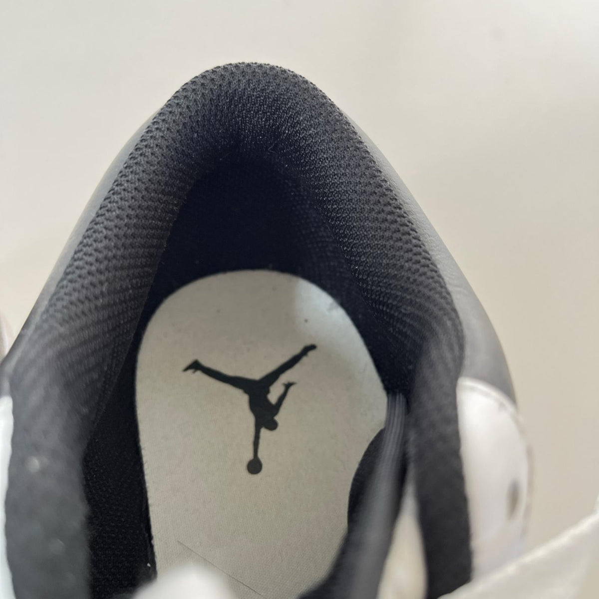 スニーカー AIR JORDAN 1 LOW WHITE/BLACK-WHITE 27cm (US9 UK8 1/2 EU44) ホワイト